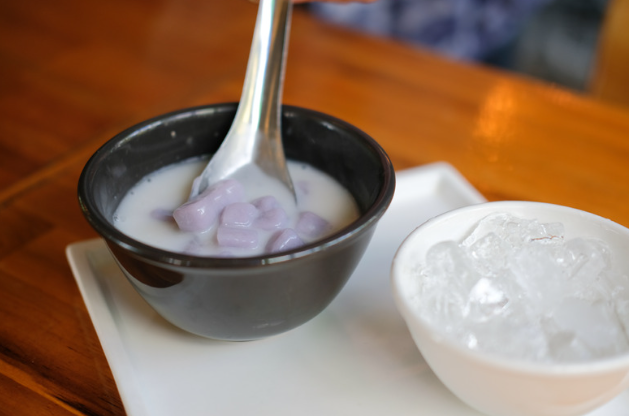 ubi talas untuk kesehatan keluarga, manfaat ubi talas, MPASI alami dari ubi talas, makanan sehat untuk bunda menyusui, makanan rendah glikemik untuk keluarga, cara mengolah ubi talas sehat, ubi talas untuk diet sehat, umbian lokal kaya serat, pola makan s